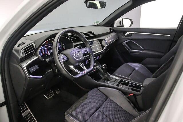 Audi Q3 35 TFSI S Line Pro Line S | Trekhaak | S Line | Keyless | Dodehoek | Audi sound | Full Led | Optiek Zwart