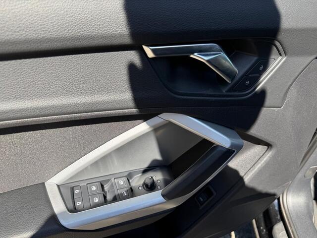 Audi Q3 35 TFSI Pro Line Airco/Lichtmetalen velgen/Parkeersensoren