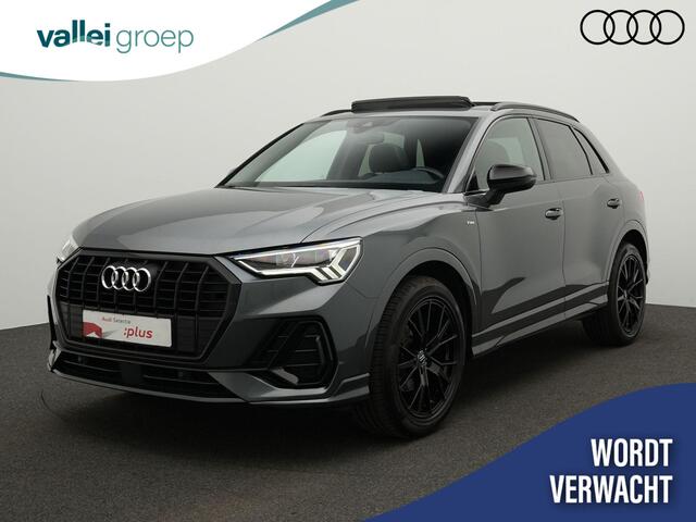 Audi Q3 35 TFSI 150 pk S-tronic S edition | Panoramadak | Leder | Achteruitrijcamera | Navigatie | Stoelverwarming | Keyless Entry