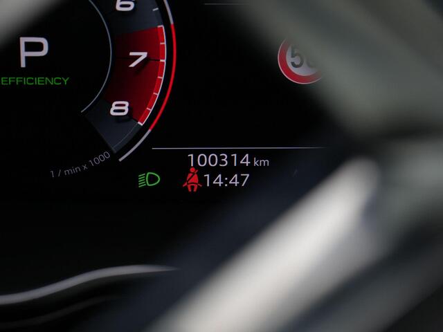 Audi Q3 35 TFSI 150 pk S-tronic S edition | Panoramadak | Leder | Achteruitrijcamera | Navigatie | Stoelverwarming | Keyless Entry
