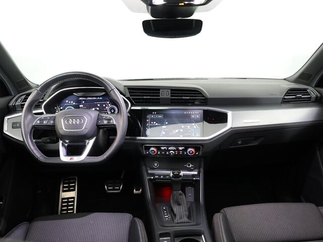 Audi Q3 Sportback 45 TFSI e S Edition 245 pk S-tronic | Navigatie | Panoramadak | Parkeersensoren | Achteruitrijcamera | Adaptieve cruise control | Stoelverwarming | S-line |