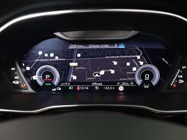 Audi Q3 Sportback 45 TFSI e S Edition 245 pk S-tronic | Navigatie | Panoramadak | Parkeersensoren | Achteruitrijcamera | Adaptieve cruise control | Stoelverwarming | S-line |