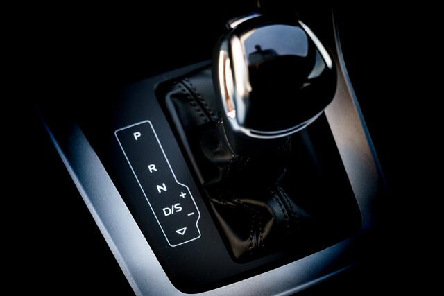 Audi Q3 1.4 150 pk TFSI Advanced Edition AUTOMAAT RIJKLAAR INCL GARANTIE. | Virtual Cockpit | Zwart Leder | Audi drive select-systeem | Sfeer Verl |