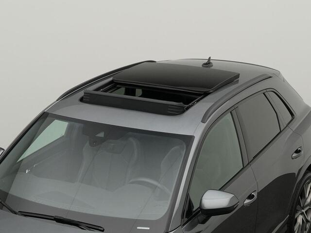 Audi Q3 45 TFSI e 245 pk S-tronic S edition | Panoramadak | Leder | SONOS | Achteruitrijcamera | Navigatie | Stoelverwarming | Adaptive Cruise