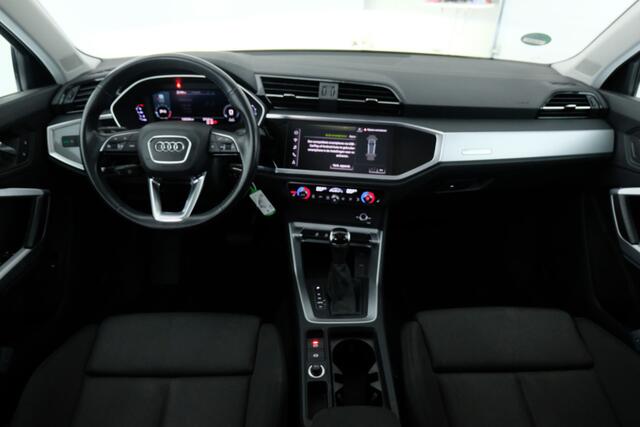 Audi Q3 40 TFSI quattro Pro Line | TREKHAAK | STOELVERW. |
