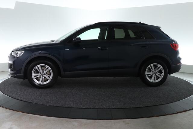Audi Q3 40 TFSI quattro Pro Line | TREKHAAK | STOELVERW. |