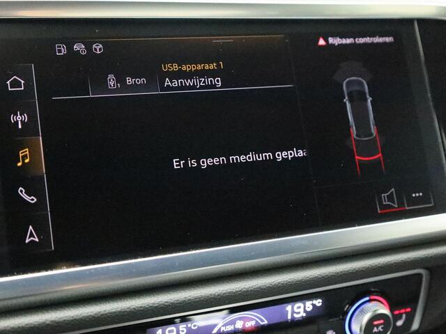 Audi Q3 35 TFSI/150PK S Line · Elektrische stoelen · Stoelverwarming · Trekhaak · Leder/Alcantara ·Garantie tot september 2029 of 100.000km