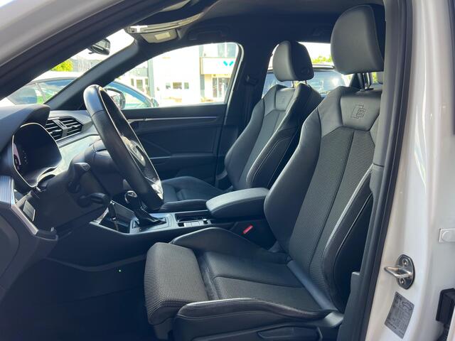 Audi Q3 35 TFSI S Line Pro Line S-LINE | TREKHAAK | 1/2 LEDER