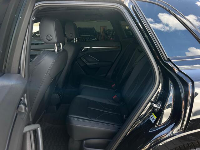 Audi Q3 40 TFSI quattro S Line edition one PANO | CAMERA | ELEKTRISCHE KLEP | VIRTUAL COCKPIT | STOELVERW |