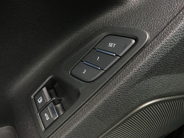 Audi Q3 Sportback 45 TFSI e S-line Black 360 B&O Memory Seats