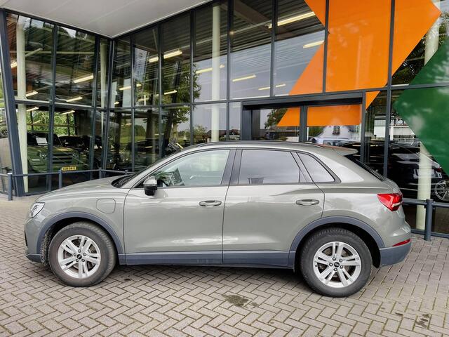 Audi Q3 Proline Sport | Virtual Cockpit | Elek klep | Volleder / Alcantara | MMI Navi+ | Trekhaak | Park pack | Verw Stoelen | Etc..