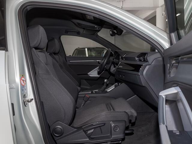 Audi Q3 Sportback 45 TFSI e S-LINE ** LED, VIRTUAL, ACC, OPTIK SCHWARZ, KEYLESS, 19-inch LMV ** 1e EIG - UNFALLFREI ** ** INFORMEER OOK NAAR ONZE AANTREKKELIJKE FINANCIAL-LEASE TARIEVEN **