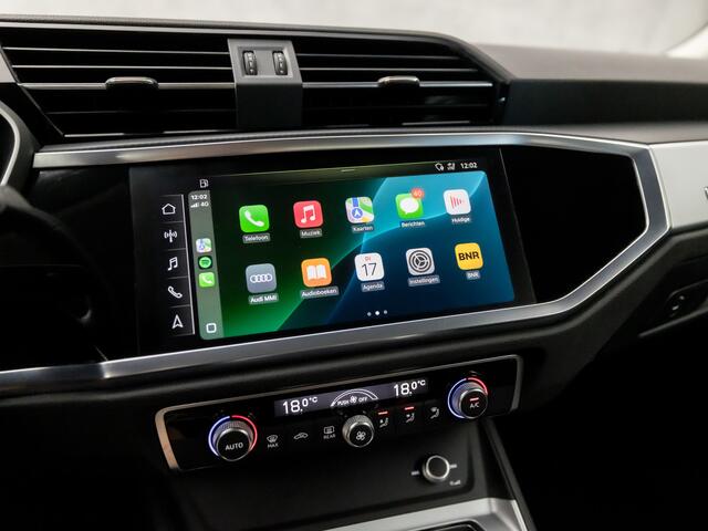 Audi Q3 35 TFSI Sportline 150Pk Automaat (APPLE CARPLAY, GROOT NAVI, GETINT GLAS, CLIMATE, SPORTSTOELEN, ELEK ACHTERKLEP, PARKEERSENSOREN, CRUISE, NIEUWSTAAT)