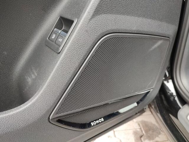 Audi Q3 Sportback 45 TFSI e S-LINE ** LED, VIRTUAL, SONOS SOUND, OPTIK SCHWARZ, 20-inch LMV ** 1e EIG - UNFALLFREI ** ** INFORMEER OOK NAAR ONZE AANTREKKELIJKE FINANCIAL-LEASE TARIEVEN **