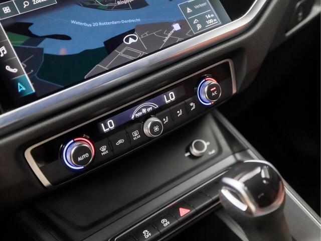 Audi Q3 35 TFSI S-Line Sport 150Pk Automaat (2X S-LINE, APPLE CARPLAY, GROOT NAVI, CAMERA, LEDER, SPORTSTOELEN, TREKHAAK, GETINT GLAS, CRUISE, NIEUWE APK, NIEUWSTAAT)