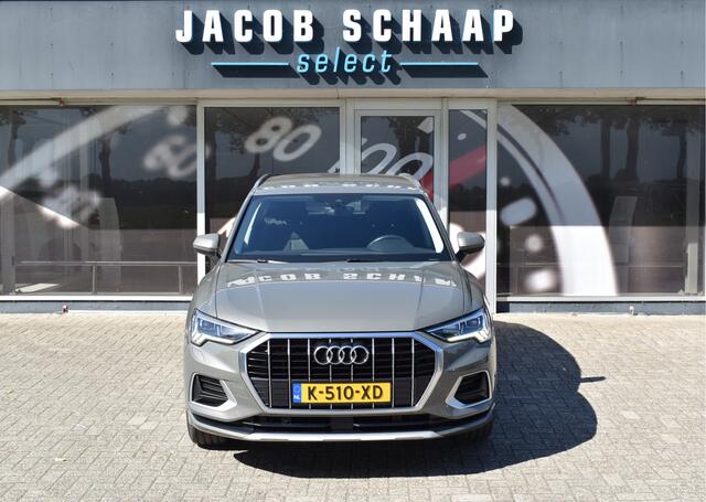Audi Q3 35 TFSI 150pk Pro Line Automaat / Navigatie / Trekhaak wegklapbaar (1800kg) / 18" LM / LED /