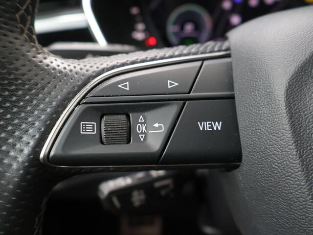 Audi Q3 Sportback 45 TFSI e S Edition | 245 PK | SoH 89% | Navigatiesysteem | Achteruitrijcamera | Voorstoelen verwarmd |