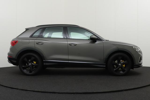 Audi Q3 35 150 PK Aut. TFSI Advanced Matrix-LED Dodehoek Climate Carplay