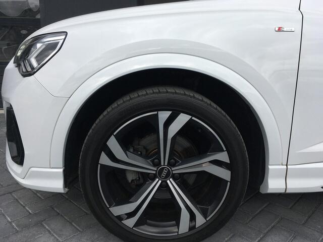 Audi Q3 Sportback 35 TFSI S-line Black Edition Pano