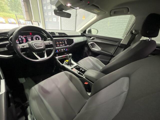 Audi Q3 Sportback 35 TFSI Pro Line | 15dkm! | Stoelverwarming | PDC V+A | Navigatie