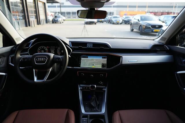 Audi Q3 Sportback 35 TFSI S edition 150pk Panoramadak/Stoelverwarming/Navigatie