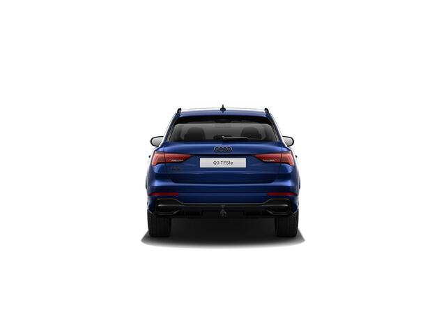 Audi Q3 45 TFSI e S edition 245pk | Panoramadak | Trekhaak wegklapbaar | Stoelverwarming | 20 inch Lichtmetalen velgen