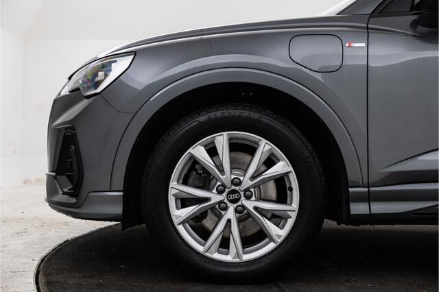 Audi Q3 Sportback 45 TFSI e S Line Volleder, Navigatie, Panorama, Trekhaak