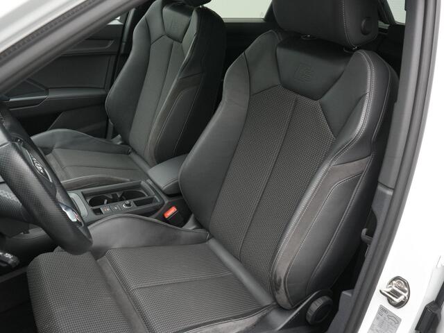 Audi Q3 45 TFSI e 245 pk S-tronic S edition | LED koplampen | Stoelverwarming | Sportstoelen | Parkeersensoren voor/achter | 20 inch