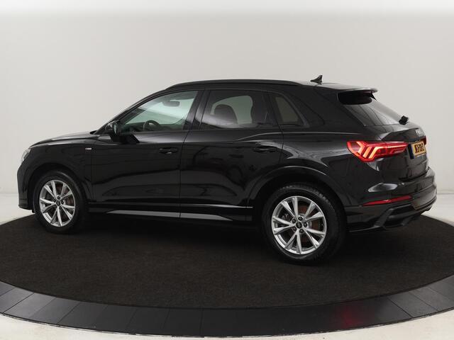 Audi Q3 45 TFSI e S edition | Stoelverwarming | Adaptive cruise | Virtual Cockpit | Half leder | Camera | Carplay | Sportstoelen | Navigatie | Full LED | PHEV | Plug In