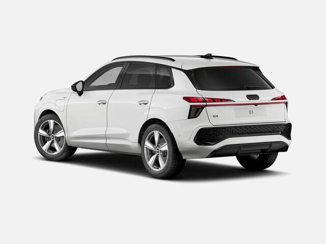 Audi Q3 1.5 TFSI e-hybrid S edition 272 PK · Techniekpakket plus · Privacy glas · Optiekpakket zwart-glanzend