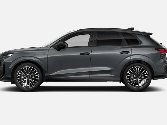Audi Q3 1.5 TFSI e-hybrid S edition 272 PK · MMI experience pro · Panorama-glasdak · Techniekpakket plus