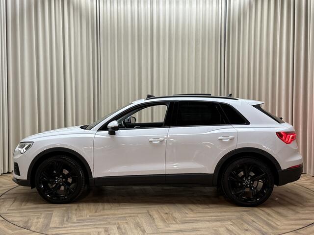 Audi Q3 35 TFSI edition one *Panodak* Leder / Keyless / LED / 20'' LMV / Stoelverwarming / Cruise / Camera / Navigatie