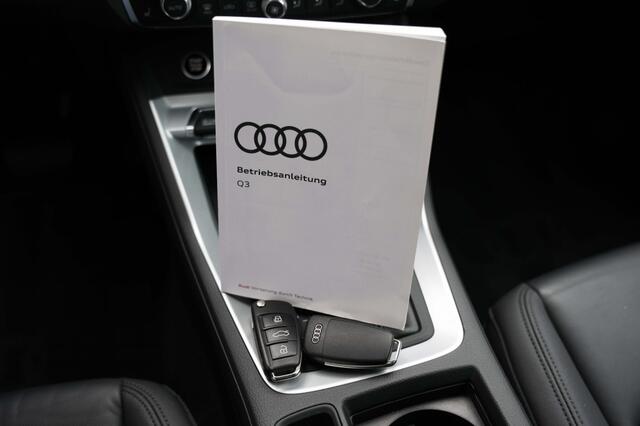 Audi Q3 45 TFSI S EDITION