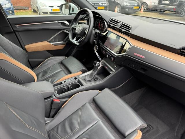 Audi Q3 35 TFSI S-Line Black Optic 150PK Matrix LED S-Tronic Leder Cruise