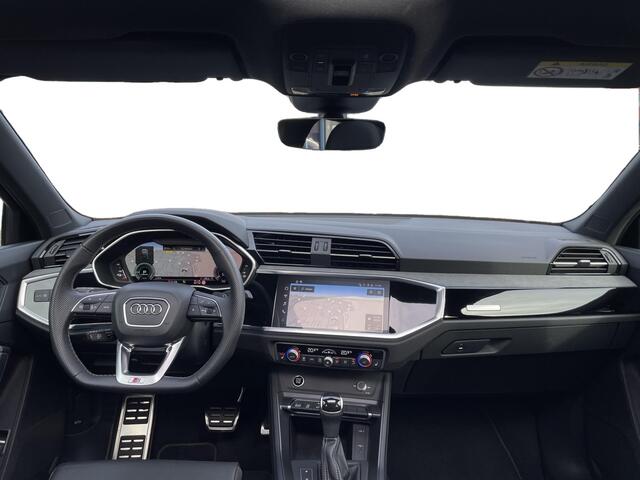 Audi Q3 Sportback 45 TFSIe S-line Black Pano Audi Sport