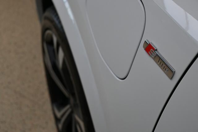 Audi Q3 45 TFSIe 245pk S edition | ACC | Elek. klep | Camera | 100% (Dealer) onderhouden label