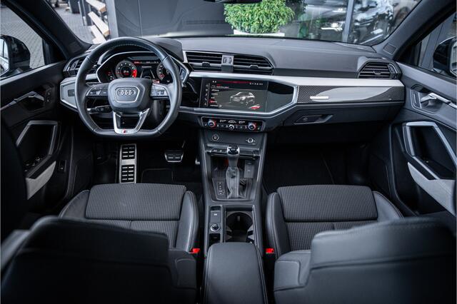 Audi Q3 Sportback 35 TFSI S Edition Competition - Panorama | Sonos | Carbon | Elek. Trekhaak | 360 Camera
