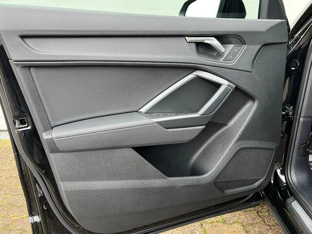 Audi Q3 35 TFSI | S line binnen+buiten | Virtual | Camera | 27dkm!!