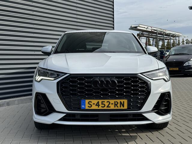 Audi Q3 Sportback 35 TFSI S-Line Black Optic