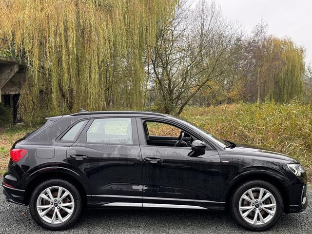 Audi Q3 45 TFSIe 245PK S-TRONIC S-LINE SPORT HYBRID VIRTUAL/CAMERA/CARPLAY