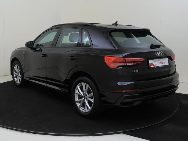 Audi Q3 35 TFSI Pro Line S | Panoramadak | Dodehoek detectie | Lederen bekleding | Navigatie Plus | Adaptieve cruise control | Stoelverwarming | CarPlay |