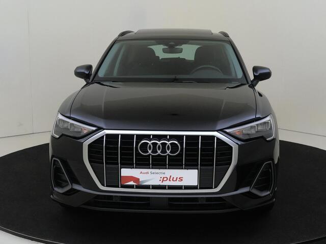 Audi Q3 35 TFSI Pro Line S | Panoramadak | Dodehoek detectie | Lederen bekleding | Navigatie Plus | Adaptieve cruise control | Stoelverwarming | CarPlay |