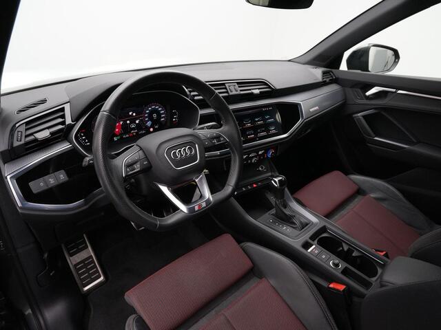 Audi Q3 40 TFSI 190 pk S-tronic quattro S edition / S-Line - Origineel NL | Panoramadak | Trekhaak | Matrix LED | Achteruitrijcamera | Navigatie | Adaptive Cruise