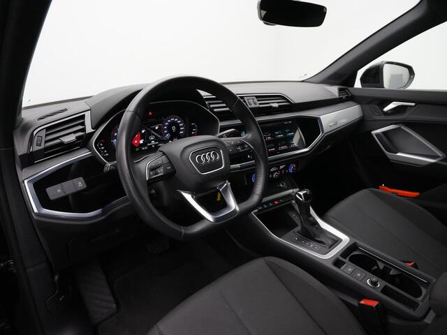 Audi Q3 Sportback 35 TFSI 150 pk S-tronic S-Line | Panoramadak | Trekhaak | Achteruitrijcamera | Navigatie | Sportonderstel