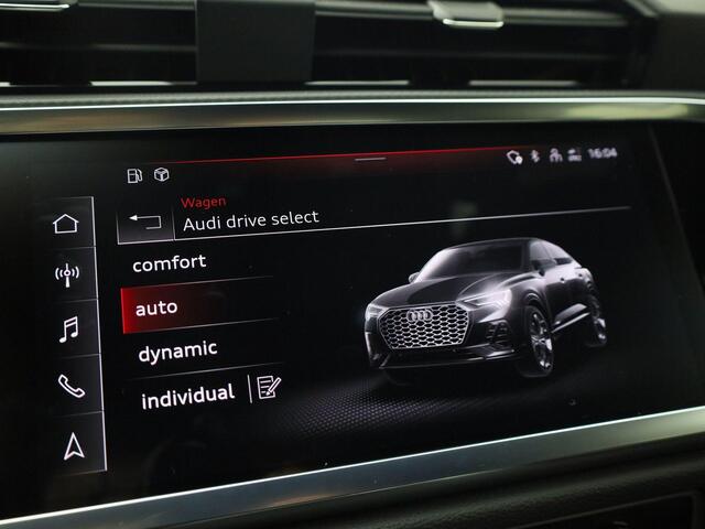 Audi Q3 Sportback 45 TFSIe 180kW/245PK · Camera · Stoelverwarming · Trekhaak · Apple/Android Car Play ·