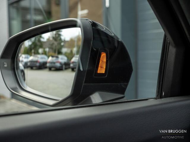 Audi Q3 Sportback 45 TFSI e S-Line Pano E-Stoel Camera 20" ACC CarPlay