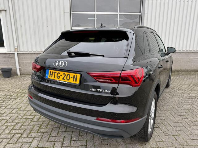 Audi Q3 45 TFSI e Advanced edition