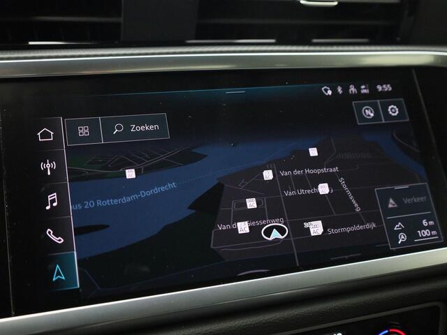 Audi Q3 Sportback 45 TFSIe 180kW/245PK S Line · Panoramadak ·Camera · Apple/Android Car Play · Stoelverwarming · Navigatie ·