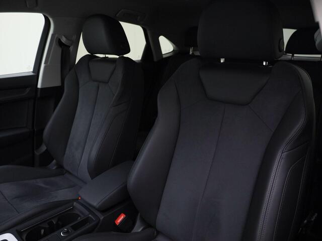 Audi Q3 Sportback 35 TFSI 150PK S-tronic S Line · Apple/Android Car Play · Leder/Alcantara · Stoelverwarming · Garantie t/m 20-10-2029 of 100.000km