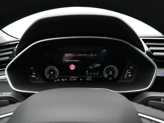 Audi Q3 45 TFSI e 245 pk PHEV S-Tronic edition Navigatie / Camera / Stoelverwarming